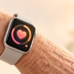 Smart Watches for Seniors: Safety Features That Matter